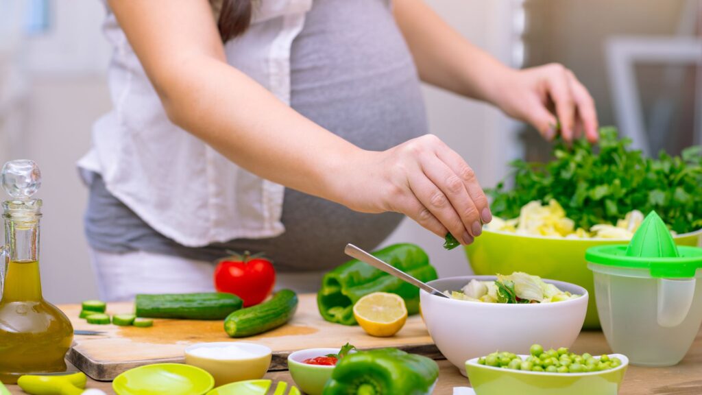 why-is-balanced-diet-and-exercise-important-during-pregnancy